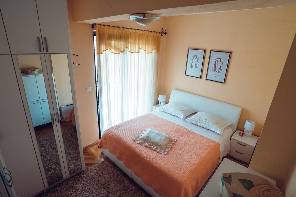 Ivica Apartments Имотски Экстерьер фото