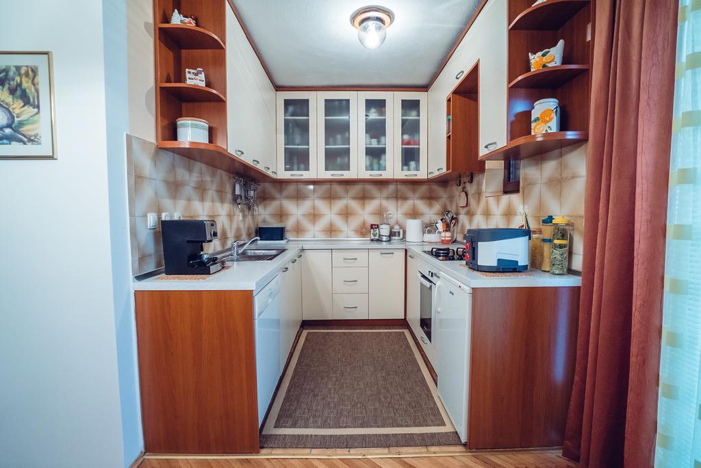 Ivica Apartments Имотски Экстерьер фото