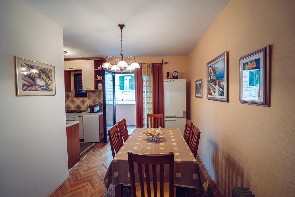 Ivica Apartments Имотски Экстерьер фото