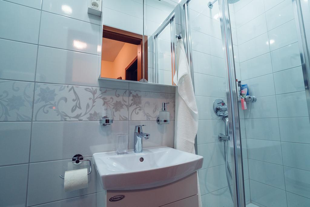 Ivica Apartments Имотски Экстерьер фото