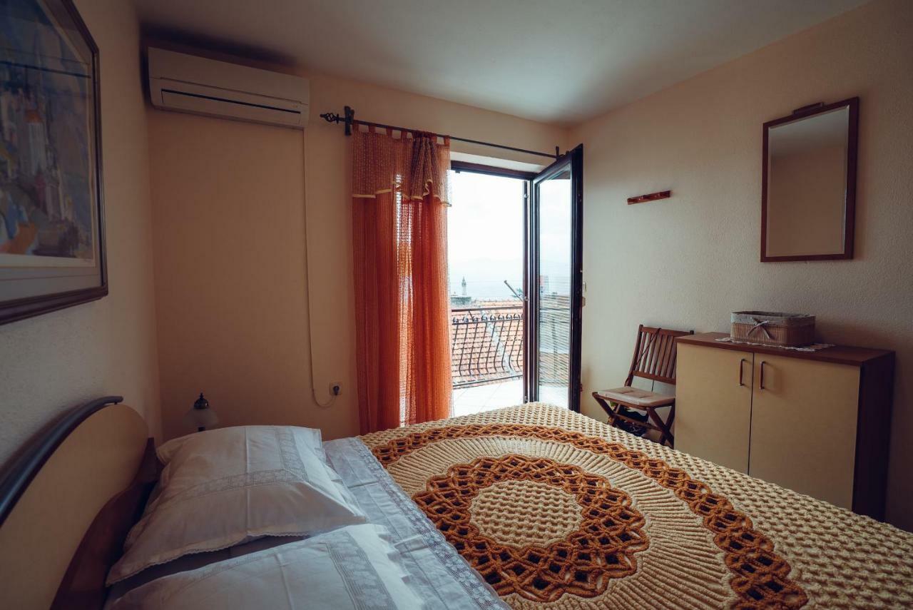 Ivica Apartments Имотски Экстерьер фото